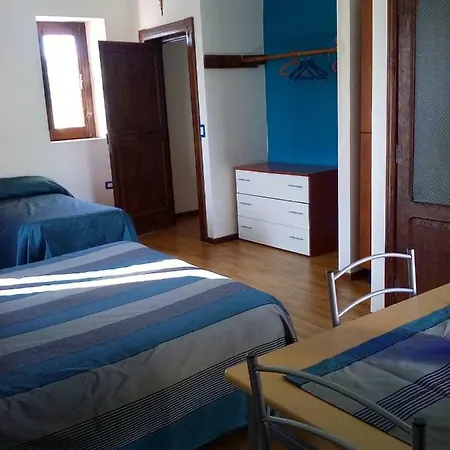 La Meridiana Bed&bike Bed and breakfast