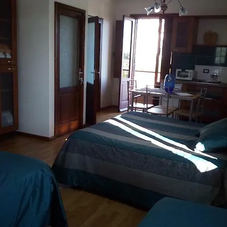 La Meridiana Bed&bike Bed and breakfast 3*